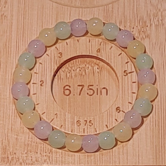 Handmade Glass Bead Stretch Bracelet - Pastel Colors - Picture 2 of 3